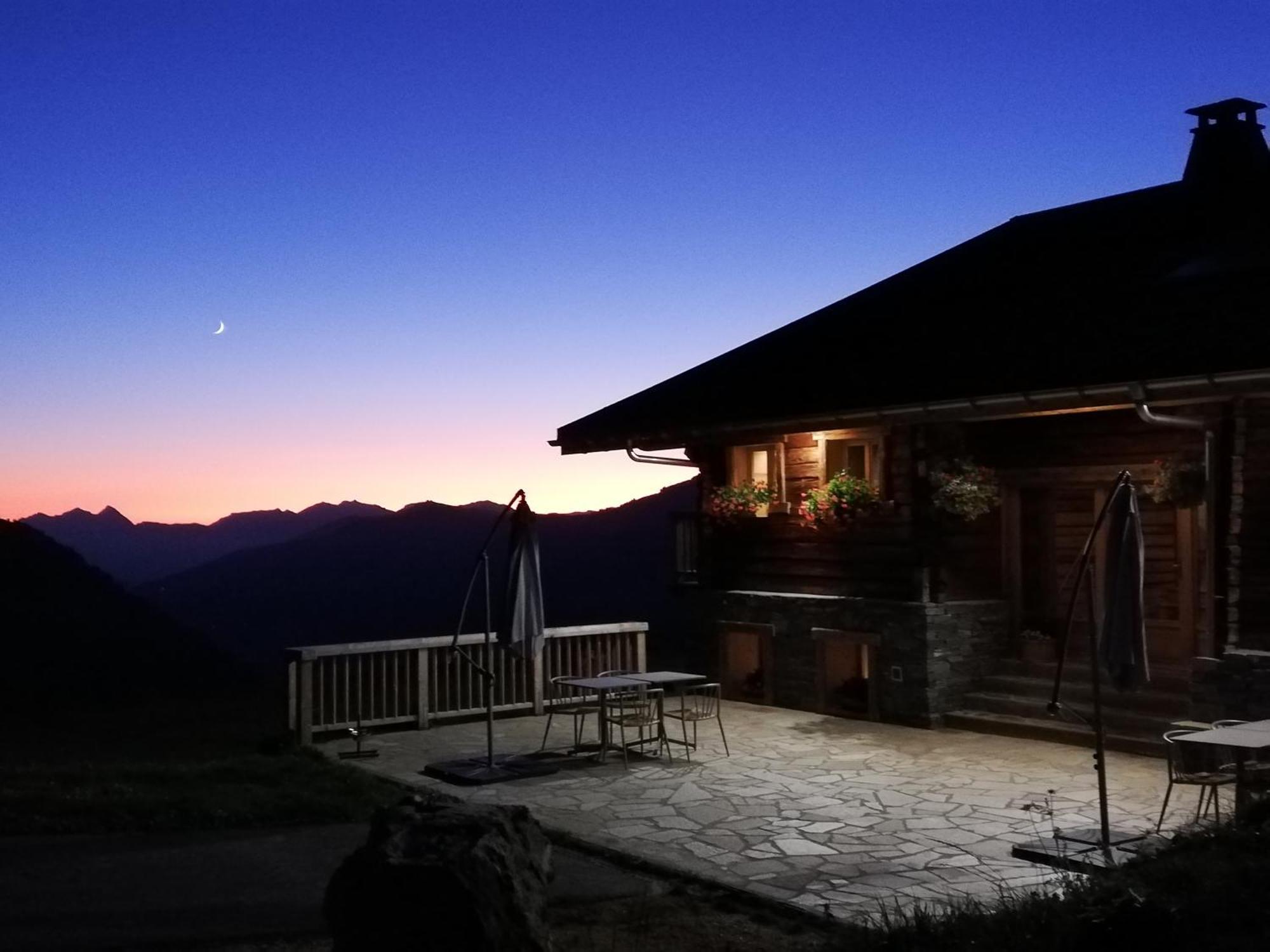 Chambres Et Tables D'Hotes Le Choton A Nono - Col Du Joly Beaufortain Hauteluce Dış mekan fotoğraf